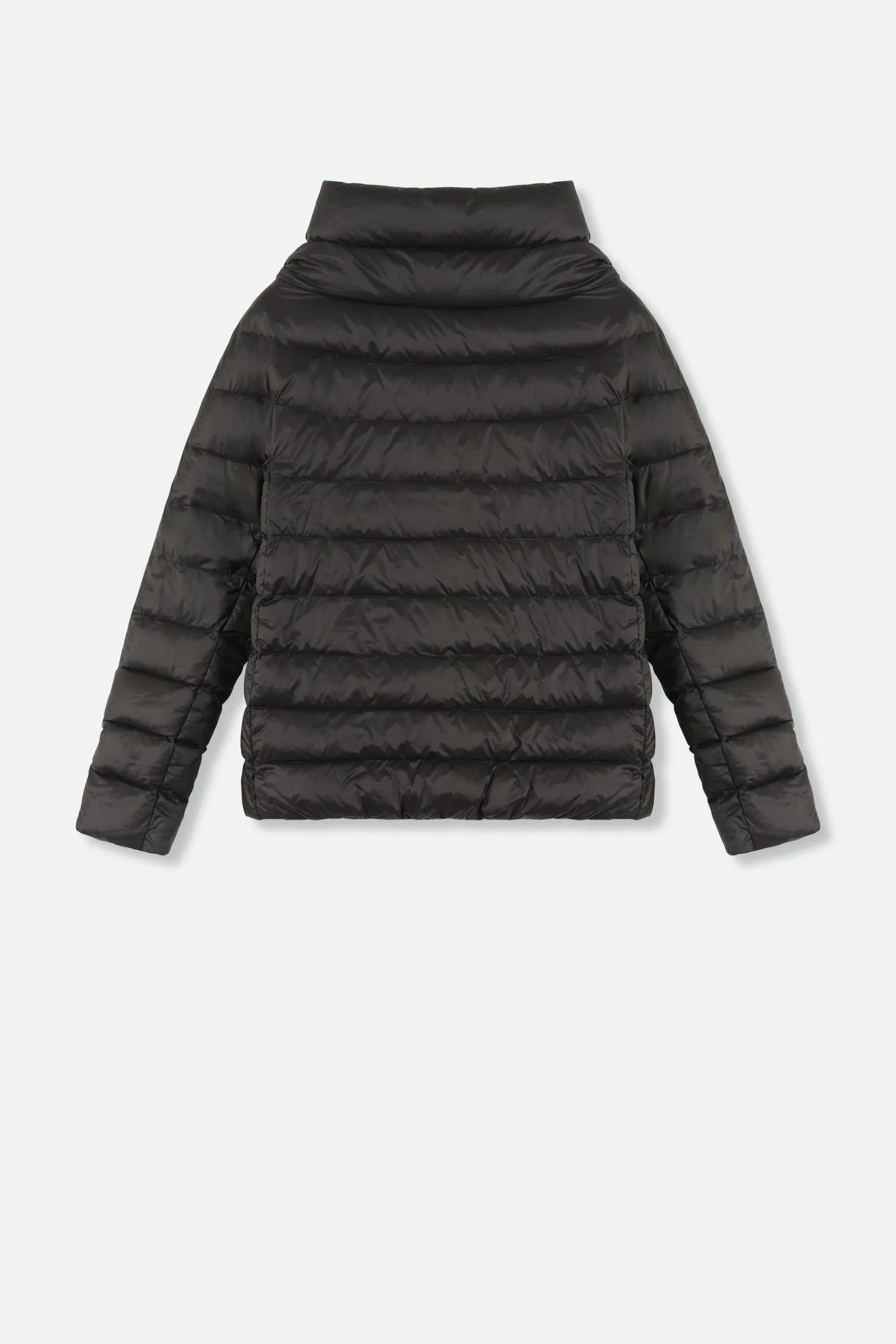 ANTERO JACKET IN BLACK GOOSE DOWN - final few size 4-6