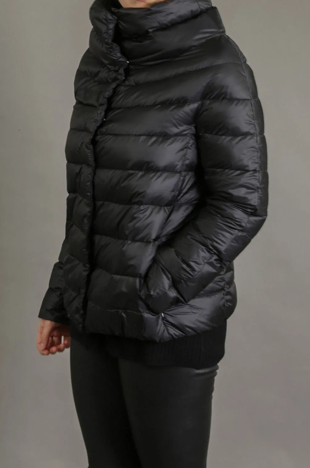 ANTERO JACKET IN BLACK GOOSE DOWN - final few size 4-6