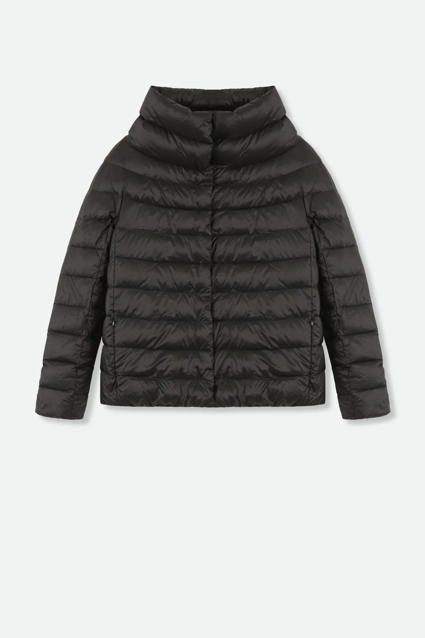 ANTERO JACKET IN BLACK GOOSE DOWN - final few size 4-6