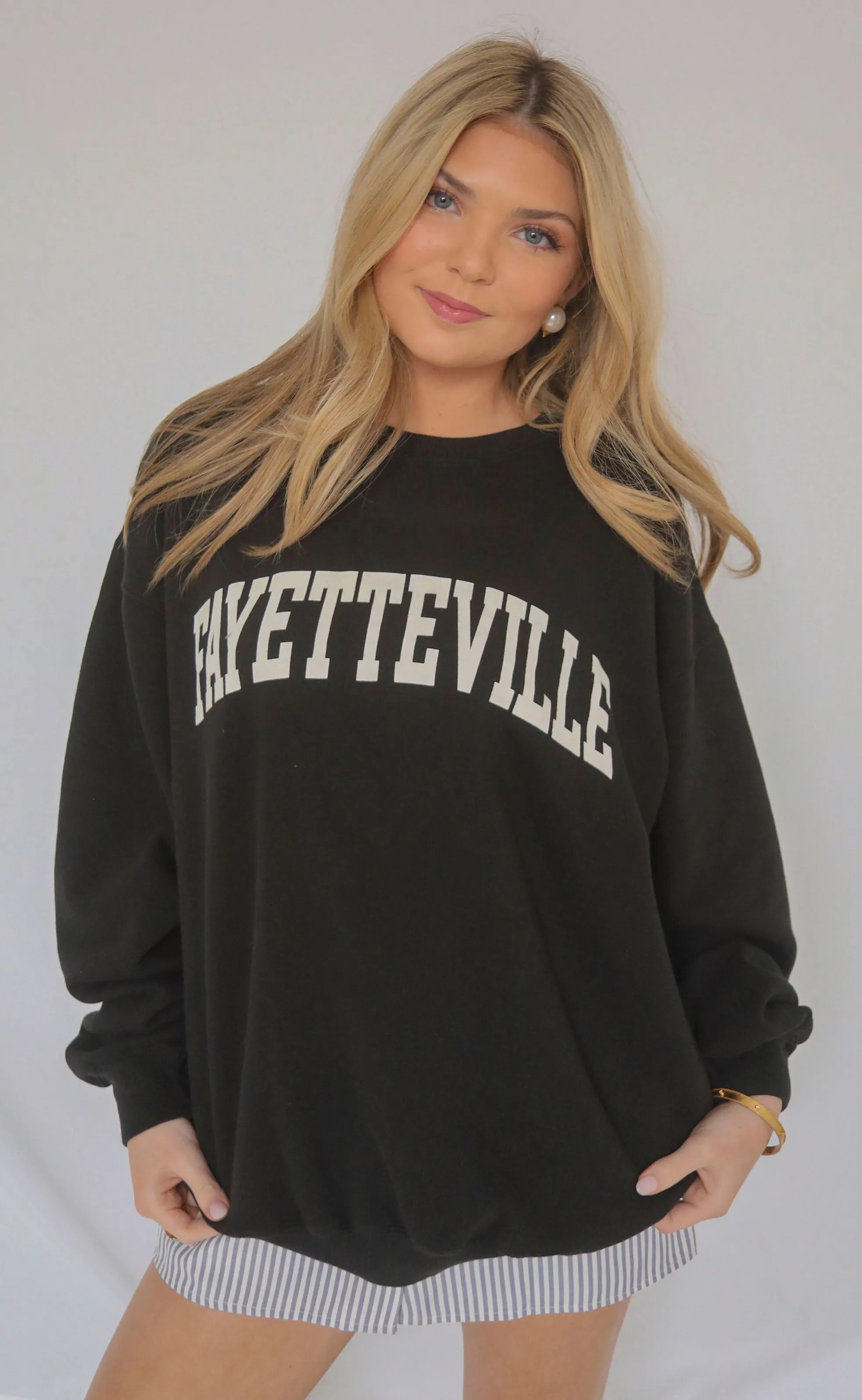 fayetteville sweatshirt - black