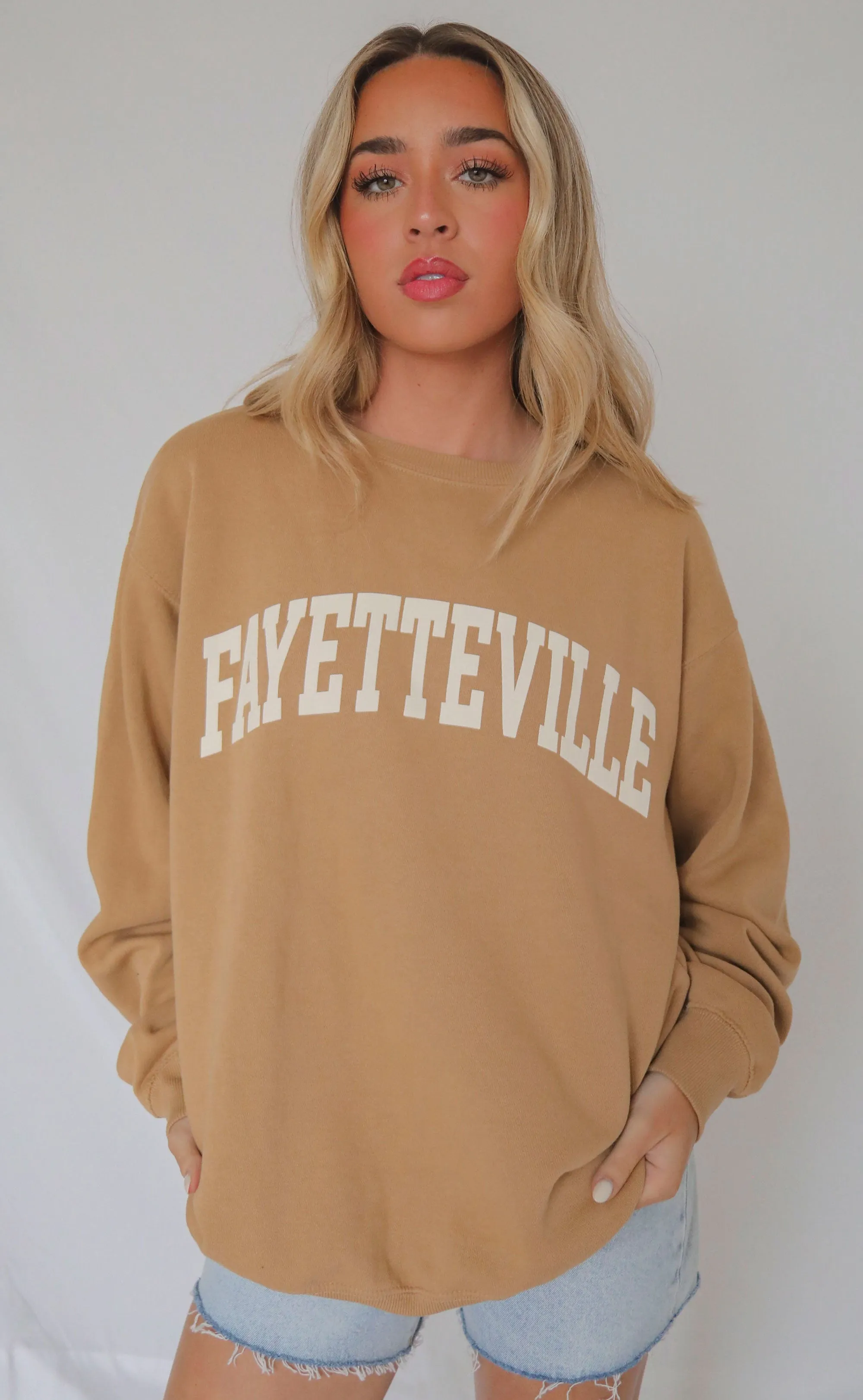 fayetteville sweatshirt - tan