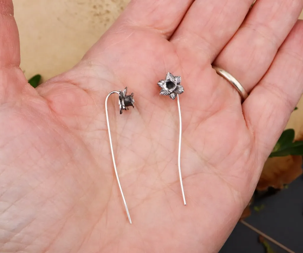 Long Stem Daffodil Earrings