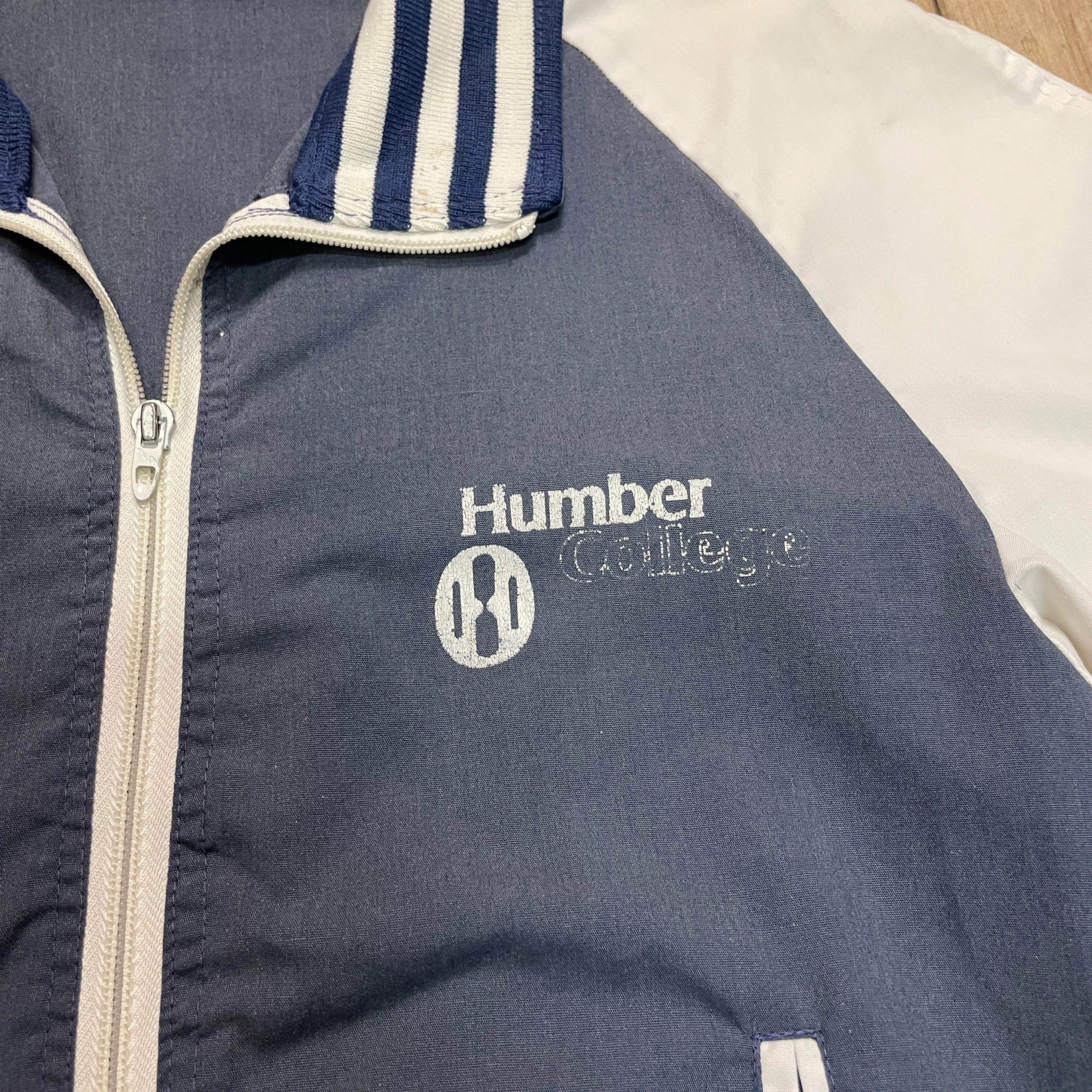 Vintage 70s/80s Humber College Retro Windbreaker with Talon Hardware Size S/M