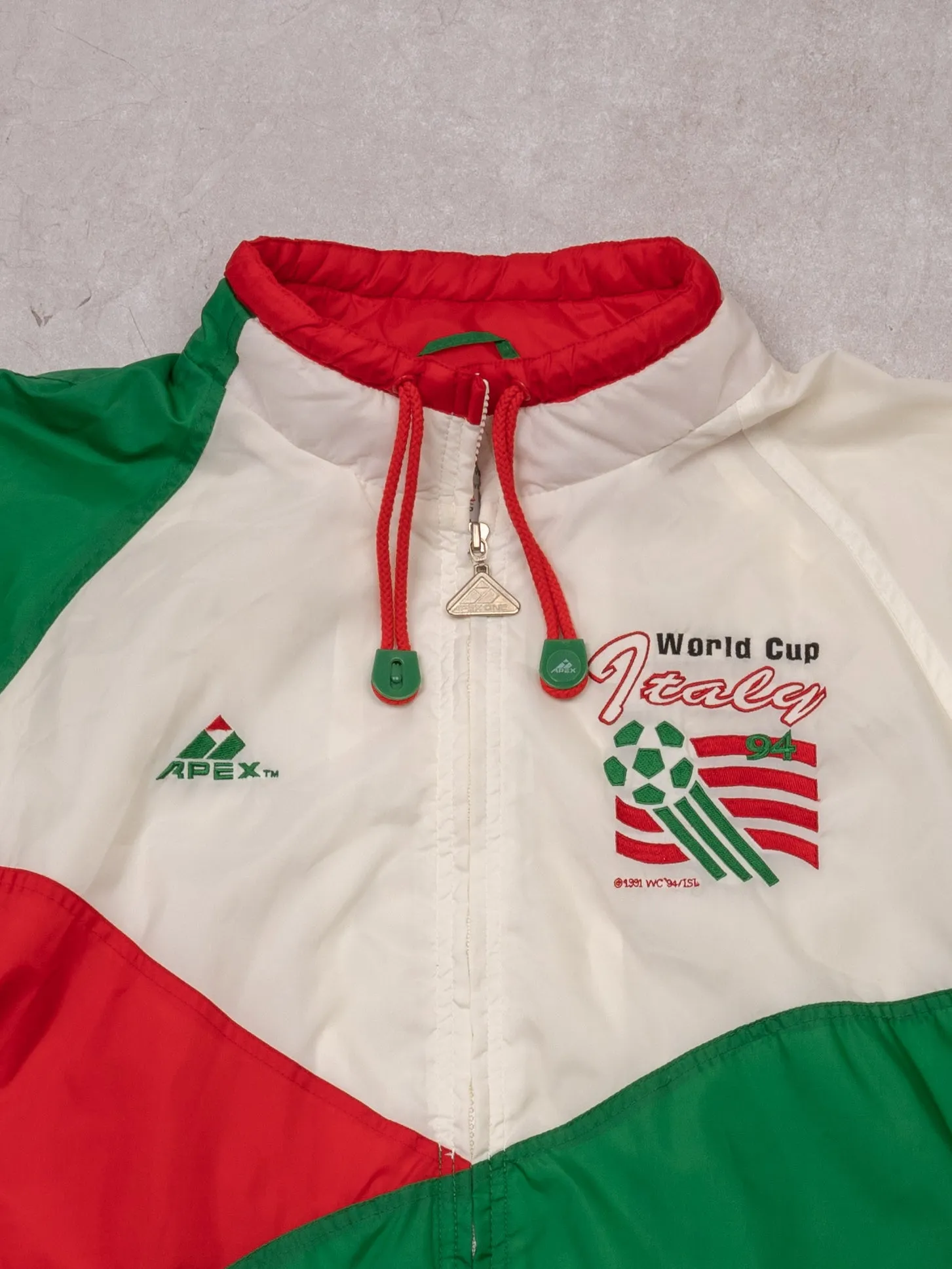 Vintage '94 White   Green   Red World Cup Italy Windbreaker (XL/XXL)